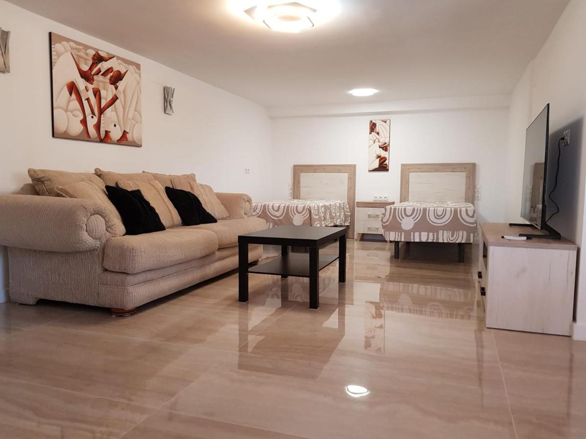 Deluxe Studio Athos 50 Mp Garden Patio Benalmadena Golf & Beach Zewnętrze zdjęcie