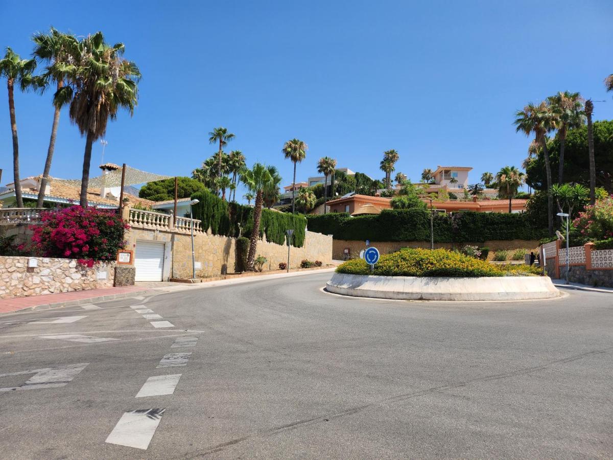 Deluxe Studio Athos 50 Mp Garden Patio Benalmadena Golf & Beach Zewnętrze zdjęcie